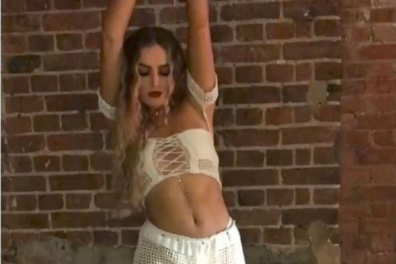 perrie_edwards_dancing